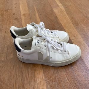 Veja Campo Low-Top Sneakers